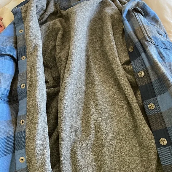 Blue and Gray Plaid Men's Jacket with fleece lining. - Picture 3 of 4